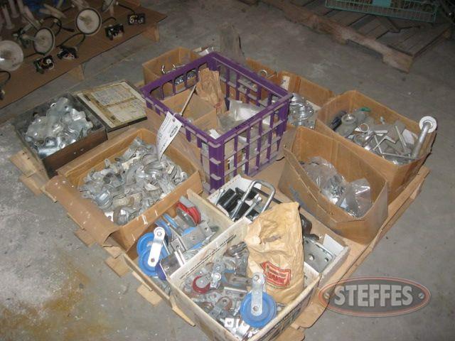 Assortment of pulleys, clamps, chain links, brackets_1.jpg